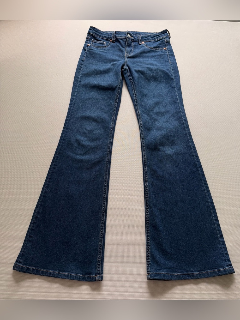 H&M Women's Dark Blue Flared Jeans Wide Leg size 6